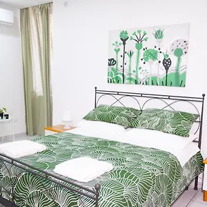 Apartment Le Dimore Di Emilia - Casa Bea, Naples